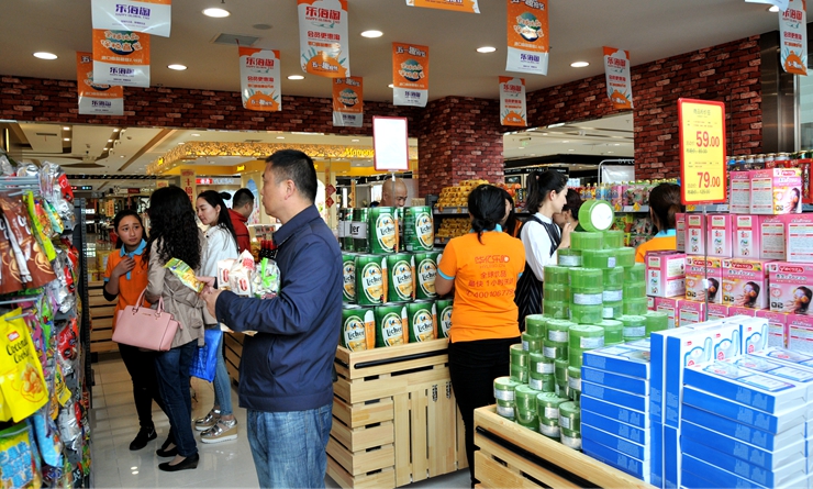 消費者選購商品